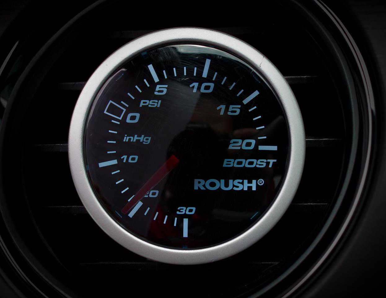 Roush Performance 421247 Roush Mustang Mechanical Vacuum/Boost Gauges