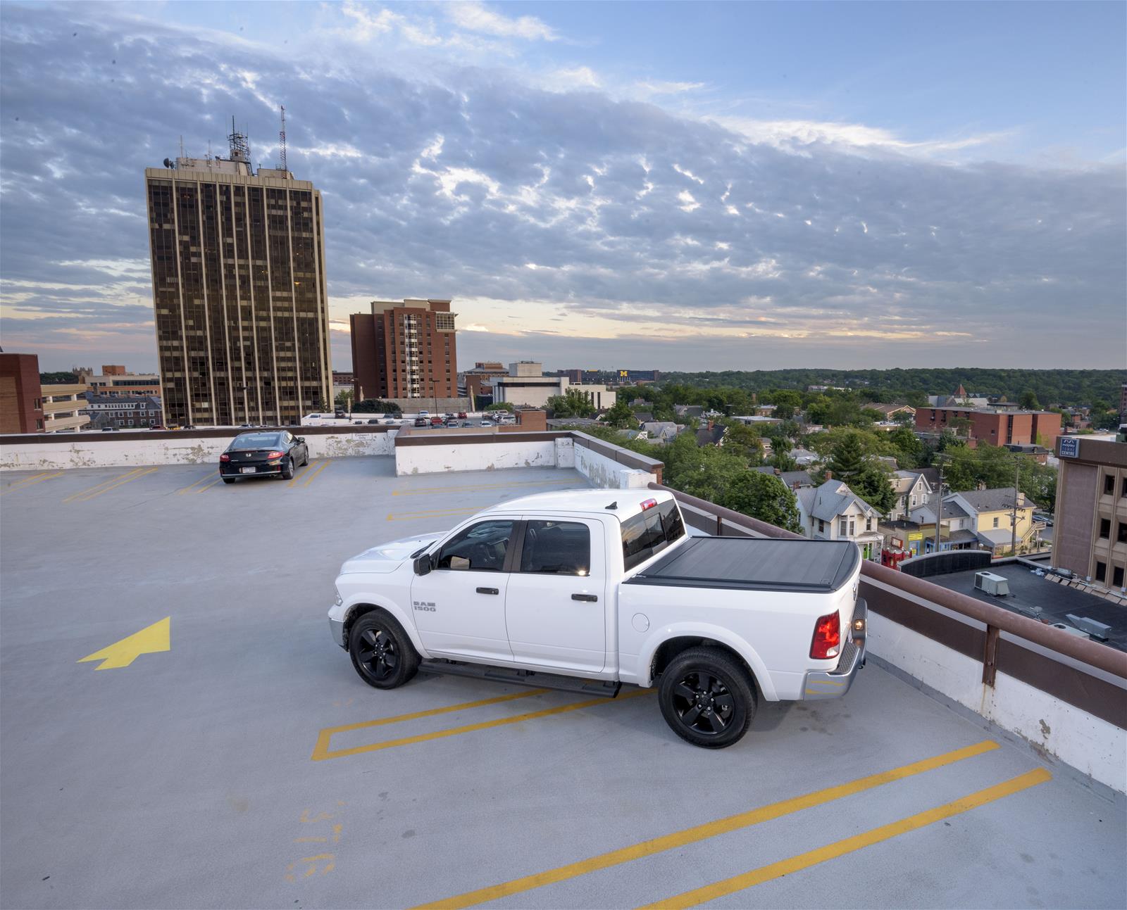 2012 Ram 1500 Retrax Pro Mx Tonneau Covers 80237