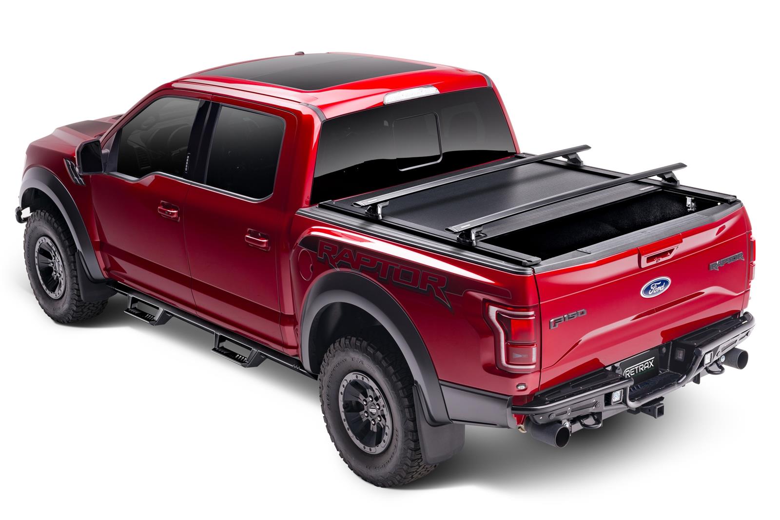 Retrax 04-18 Titan Crew Cab 4-doors(w/ or w/o Utilitrack) RetraxONE XR thumbnail 3