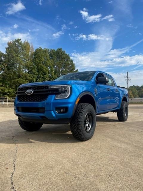 Superlift 2024+ Ford Ranger 2.5in Leveling Kit thumbnail 2