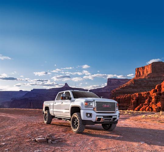 Superlift 11-19 Chevy Silv/GMC Sierra 2500 HD 3in Lift Kit w/ Superlift Rear Shocks thumbnail 3
