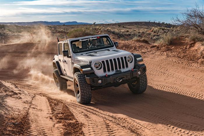 Superlift Suspension Lift Kits for 2018-2020 WRANGLER - K176F Kit, 4.0 in., FOX Shocks, Jeep, Kit thumbnail 4