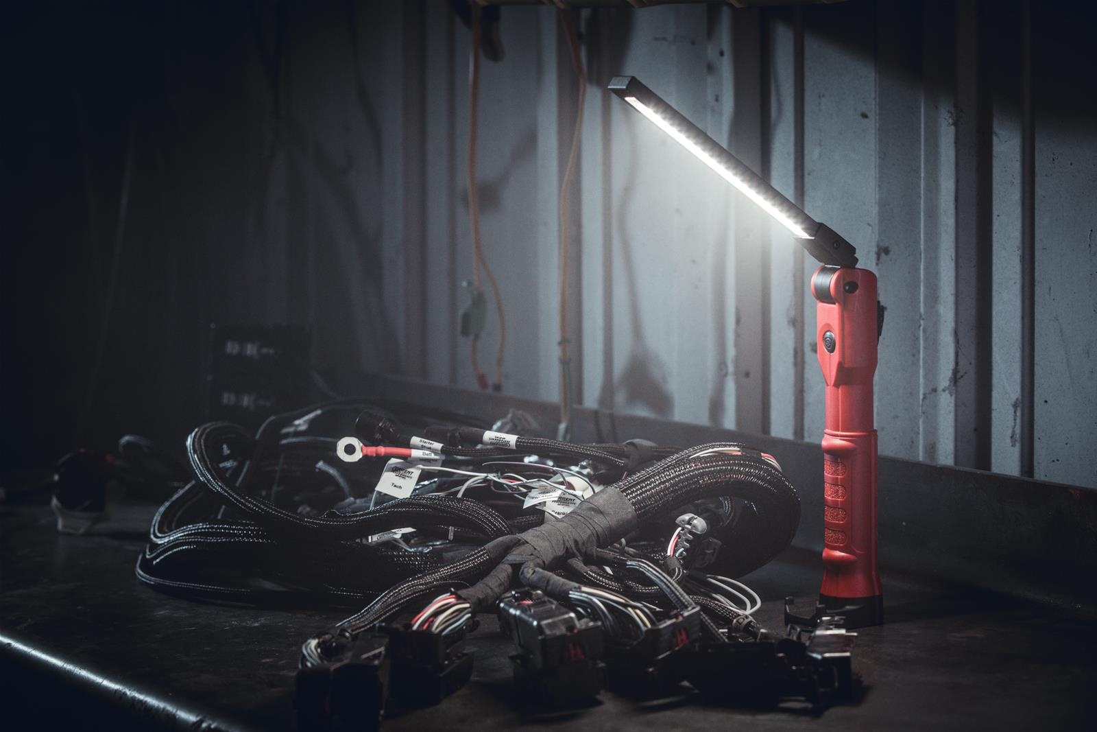 ライトニング Streamlight 76800 Streamlight Stinger Switchblade Work Lights