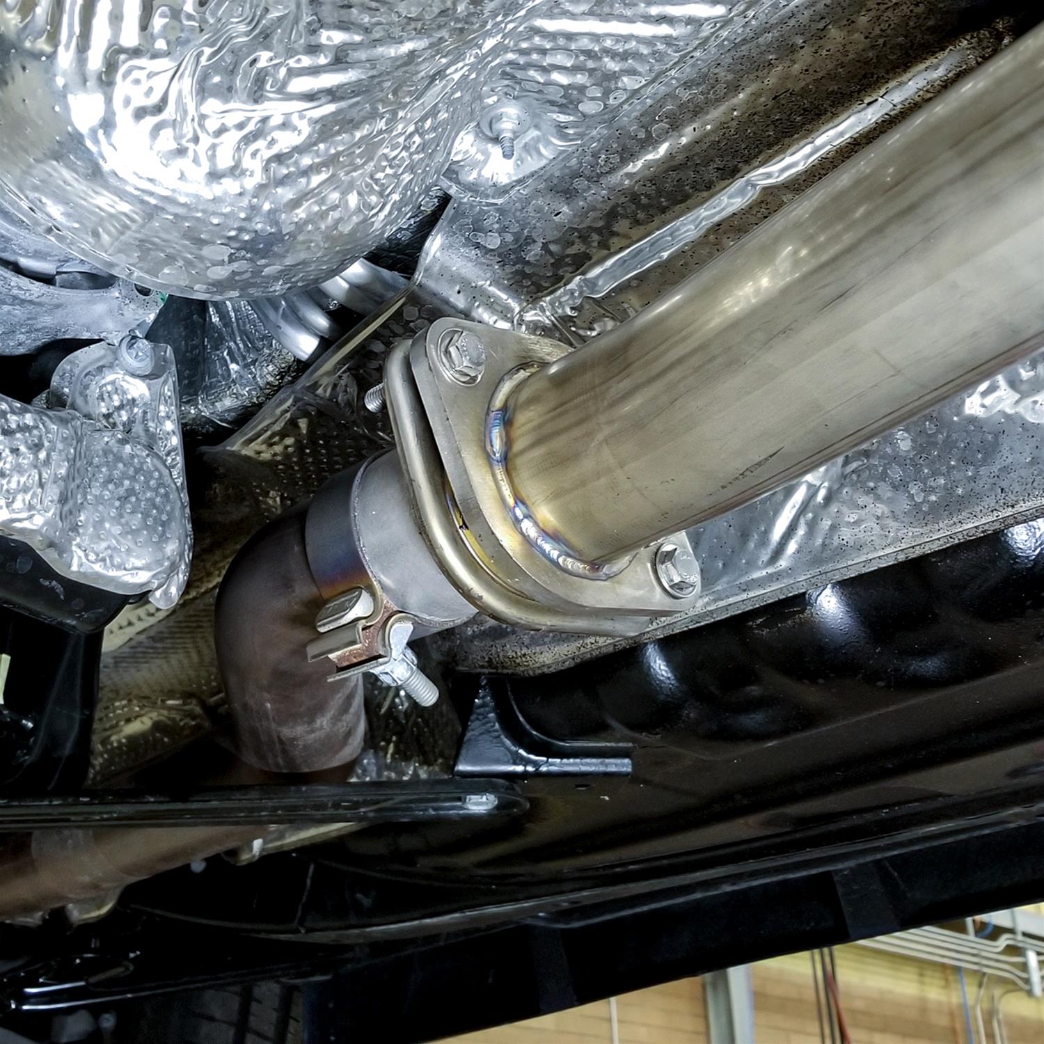 Stainless Works 18-19 Dodge Durango 6.4L Legend Catback Exhaust w/ Polished Tips thumbnail 3