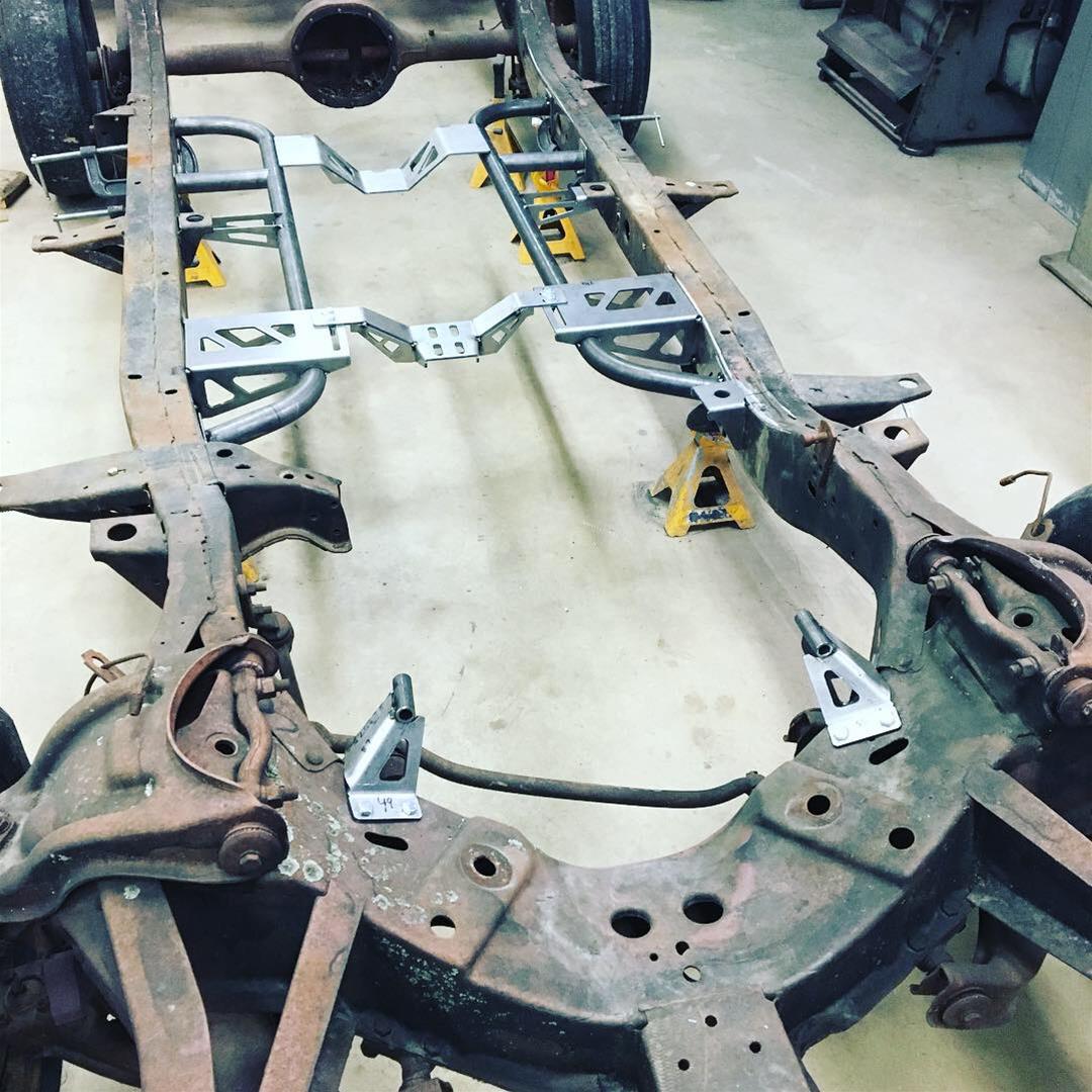 Summit Racing SUM-770810 Summit Racing™ Frame Brace Kits | Summit Racing