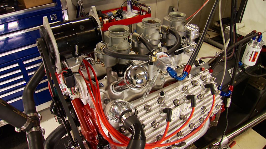 Engine power. Ford Flathead v8. Ford v8 engine. Ford 136 v8. V8 Edelbrock трамблер.