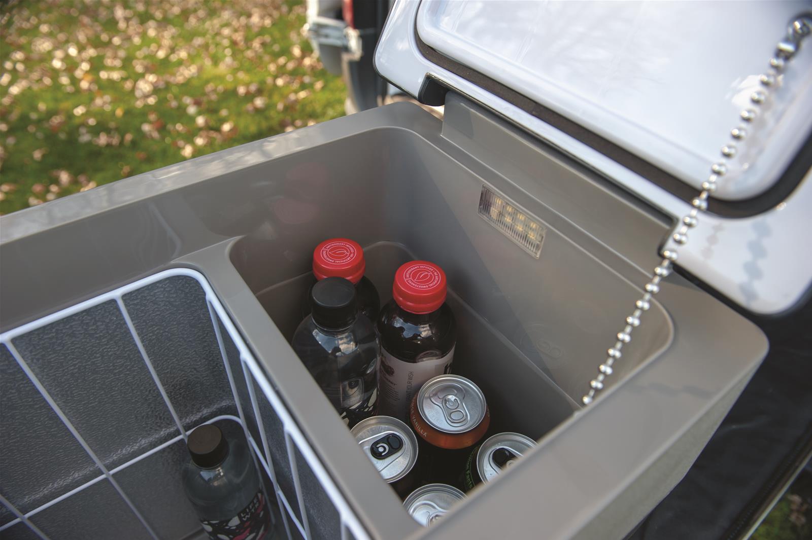 Supreme ゴロミ Summit Racing SUM-P01061 Summit Racing™ Portable Refrigerators