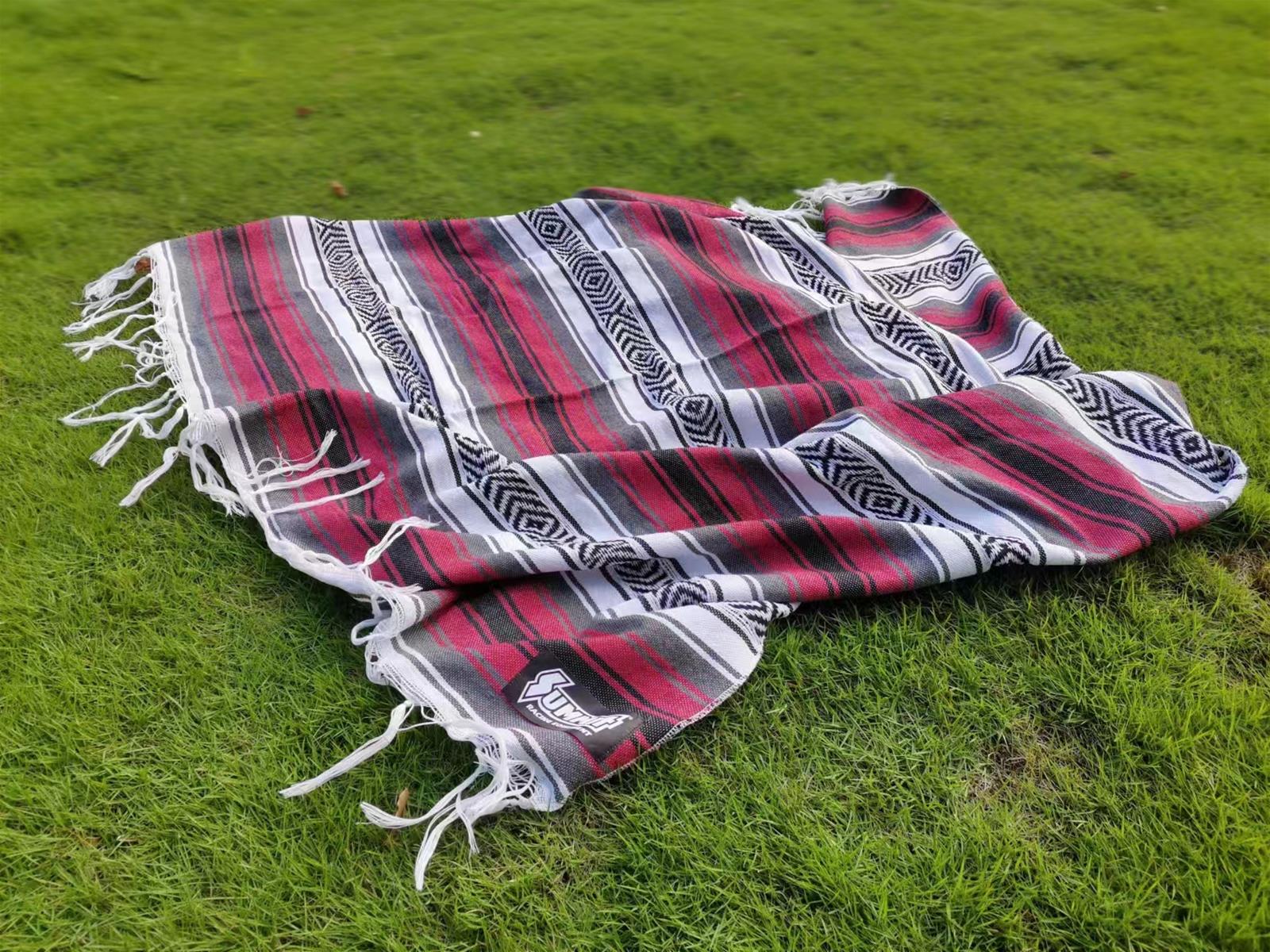 Summit Racing SUM-P1130 Summit Racing Equipment® Woven Blankets