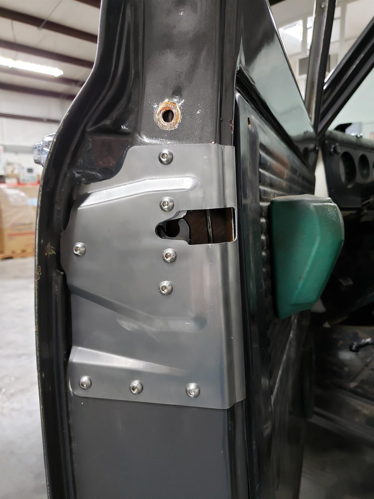 Trique Manufacturing AELCT6772 Trique Manufacturing Altman Easy Latch