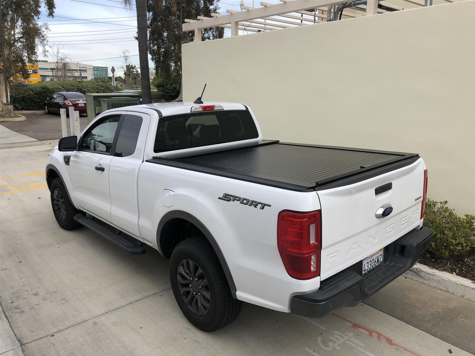 Truck Cover USA American Roll Tonneau Covers CR167MT Covers, Roll, Retractable, Hard Style, Aluminum, Black Powdercoated, 6 ft. Bed Length, Ford, Each