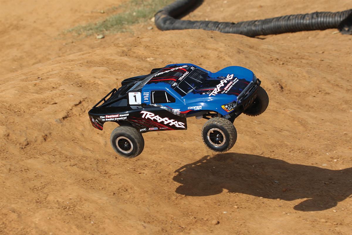 traxxas summit speed