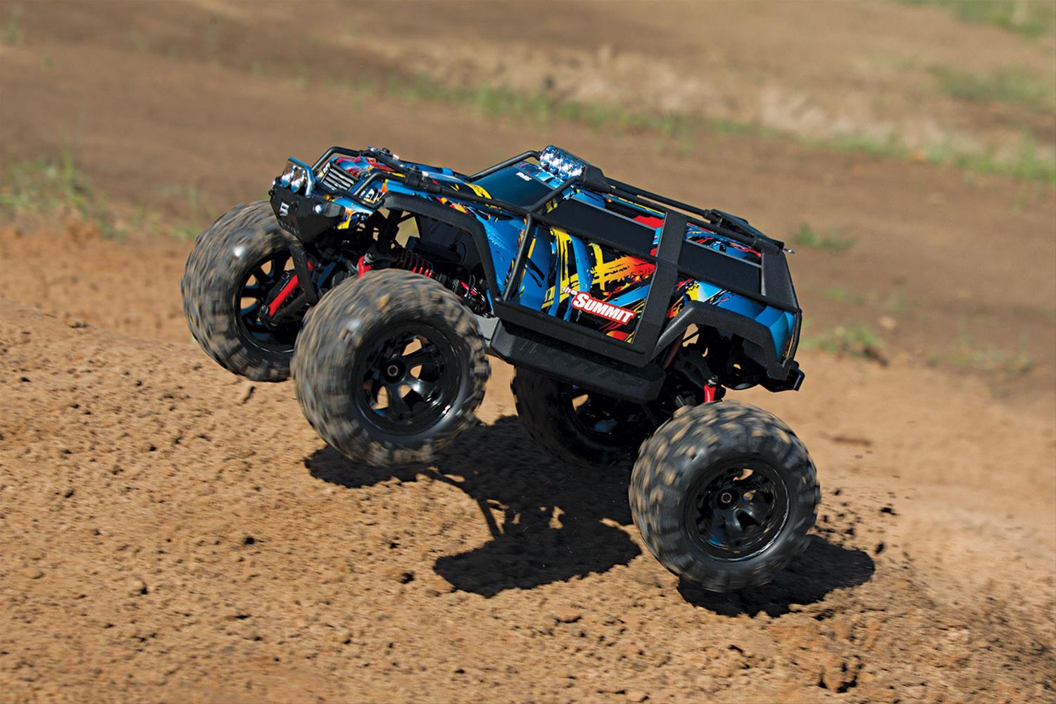 Traxxas 72054-5-RNR Traxxas Summit Extreme Terrain Monster Trucks