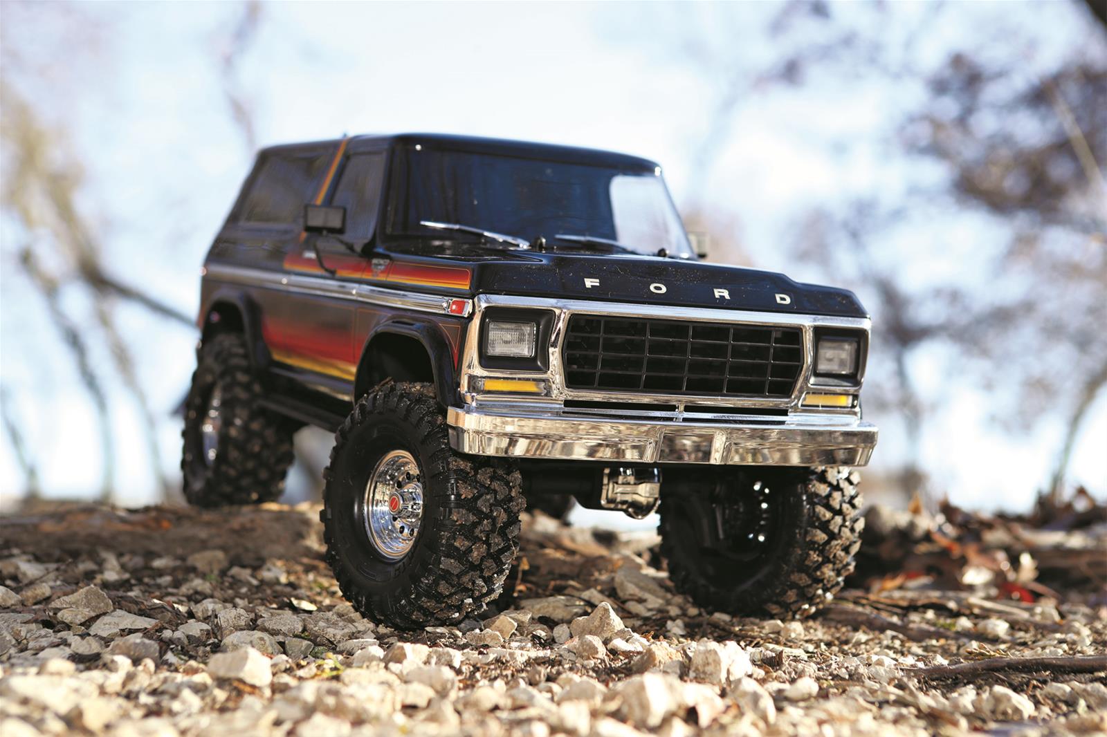 Traxxas 82046-4-SUN Traxxas Ford Bronco Ranger XLT TRX-4 Trail Crawlers ...