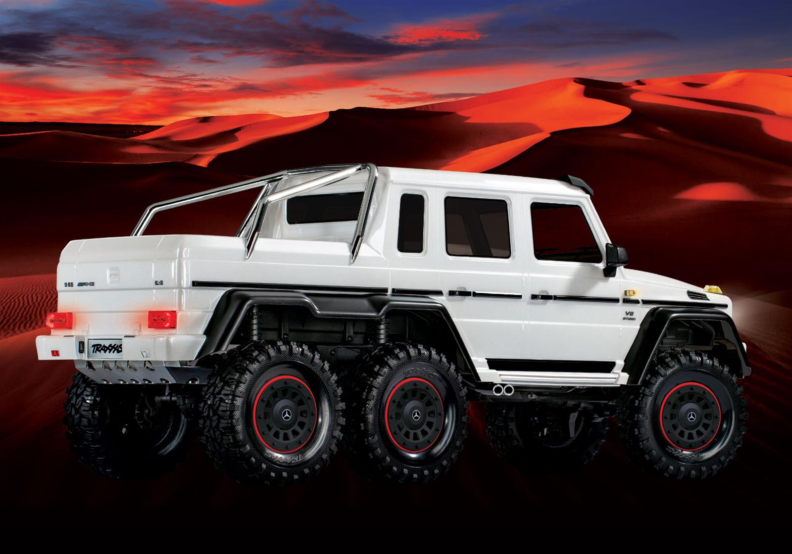 Traxxas 88096-4-WHT Traxxas Mercedes-Benz G 63 AMG 6x6 Trail