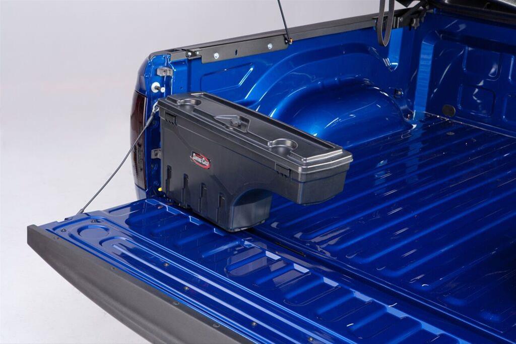 額装済/Under Cover/セバスチャン リフシッツ Amazon.com: RealTruck UnderCover SwingCase Truck Bed Storage