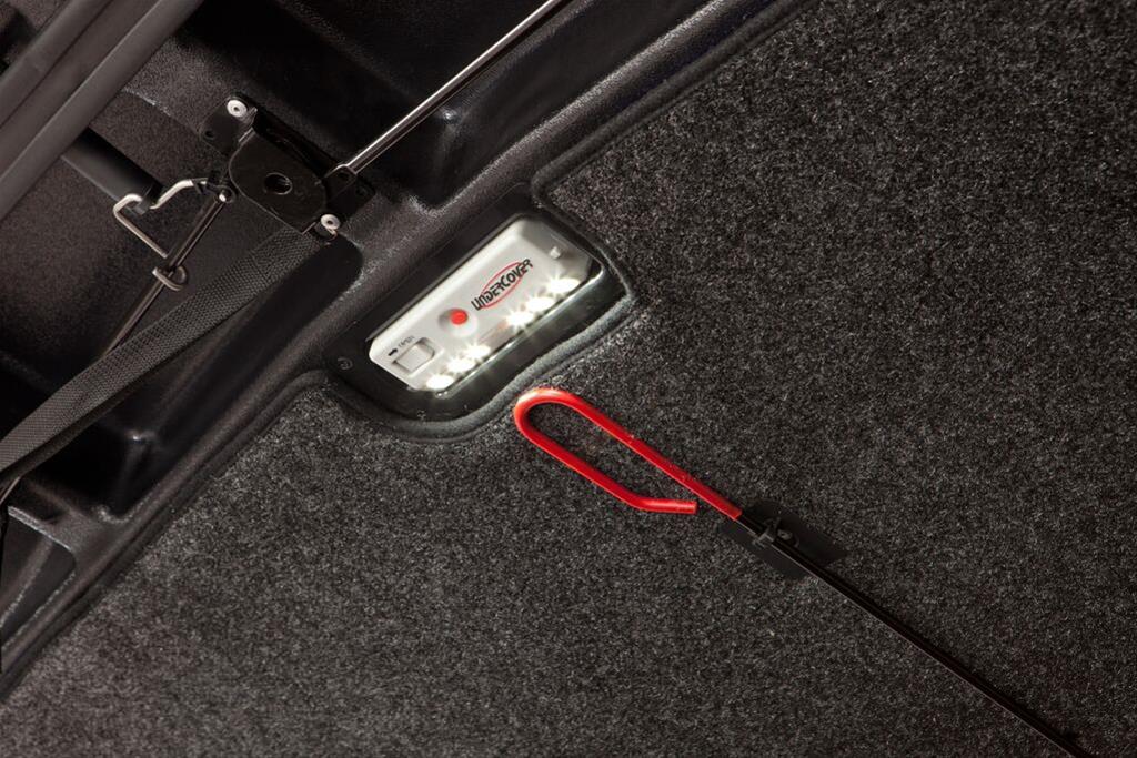 UnderCover 09-18 Ram 1500 (w/o Rambox) (19 Classic) 5.7ft Elite LX Bed Cover - Black thumbnail 2