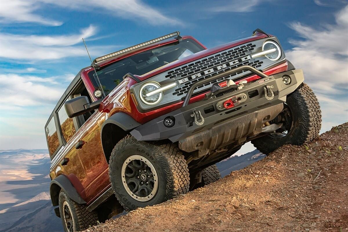 Warn Elite Series Front Bumpers for 2021 BRONCO - 107856 Bumper, Series, Fabricated, Steel, Black Powdercoated, Front, with Grille Guard, Ford, Each thumbnail 2