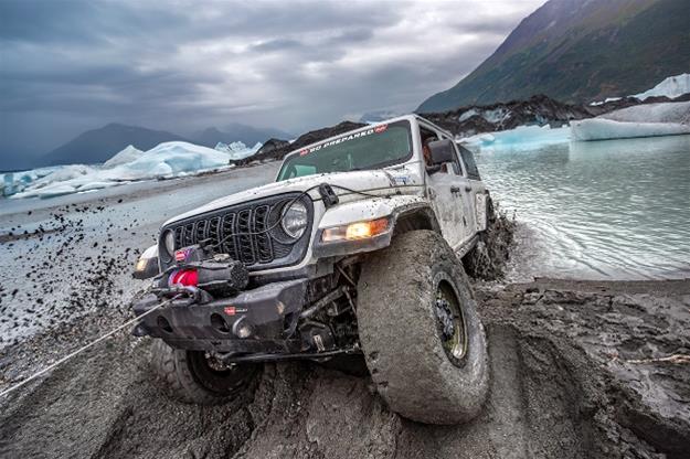 10,000 lbs. Warn Zeon XP 10-S Series Winch 110100 Winch, 10-S, Electric, lb. Raiting, 12 V, Hawse Fairlead, Planetary Gear, 100 ft. Length, Synthetic Rope, Each thumbnail 3