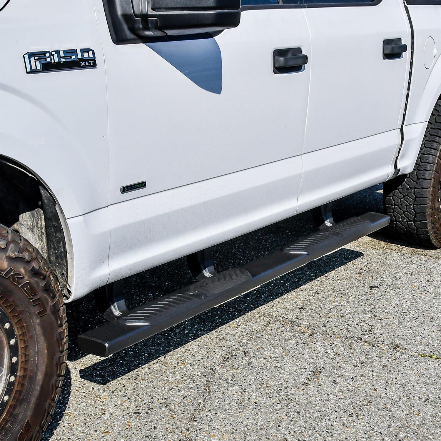 Westin Ram 15-26 Ford F-150 / 17-26 Ford F-250 & F350 Crew Cab R5 XD Nerf Step Bars - Black thumbnail 4