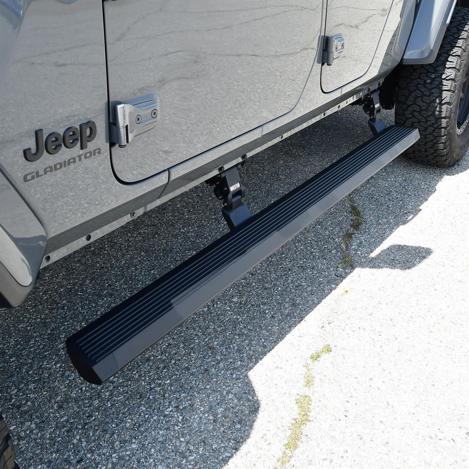 Westin 20-24 Jeep Gladiator Pro-e Running Boards - Tex. Blk thumbnail 5
