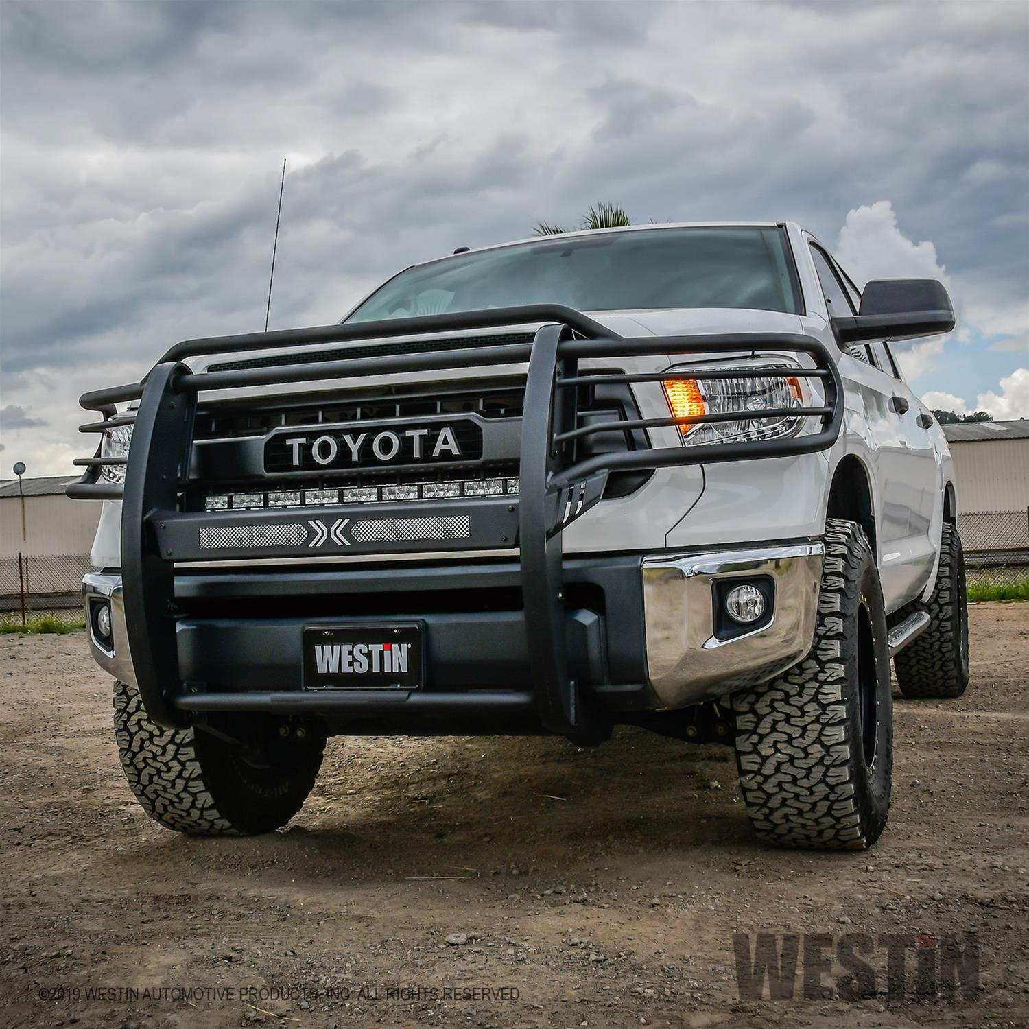 Westin 14-20 Toyota Tundra Sportsman X Grille Guard - Textured Black thumbnail 2