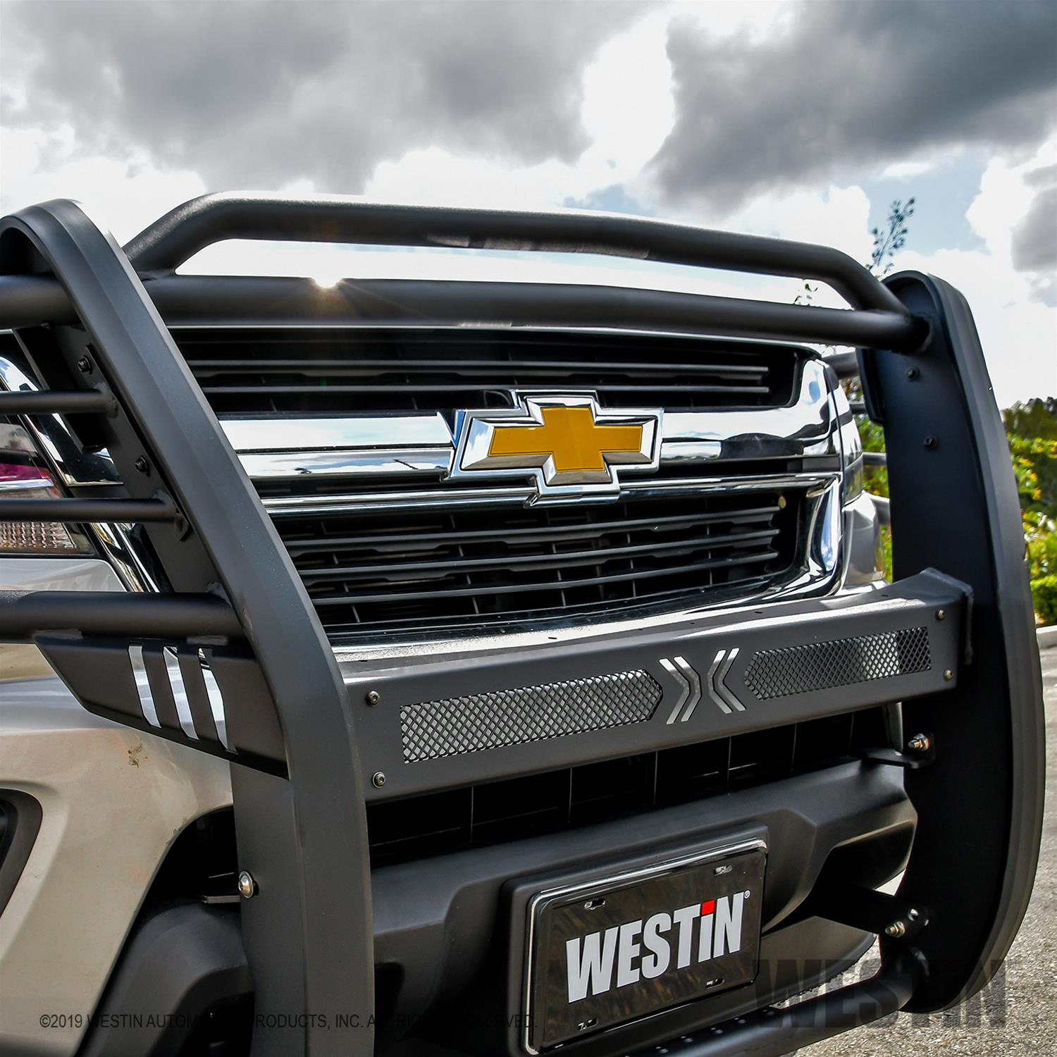 Westin 15-20 Chevrolet Colorado Sportsman X Grille Guard - Textured Black thumbnail 5