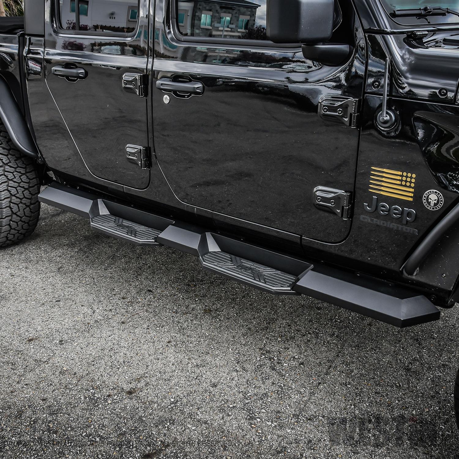 Westin 2020 Jeep Gladiator HDX Xtreme Nerf Step Bars - Textured Black thumbnail 2