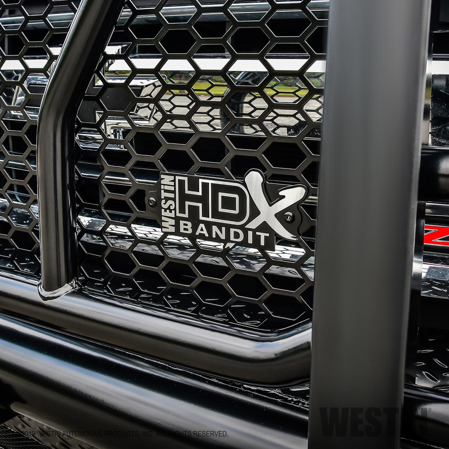 Westin/HDX Bandit 15-19 Chevrolet Silverado 2500/3500 Front Bumper - Black thumbnail 3