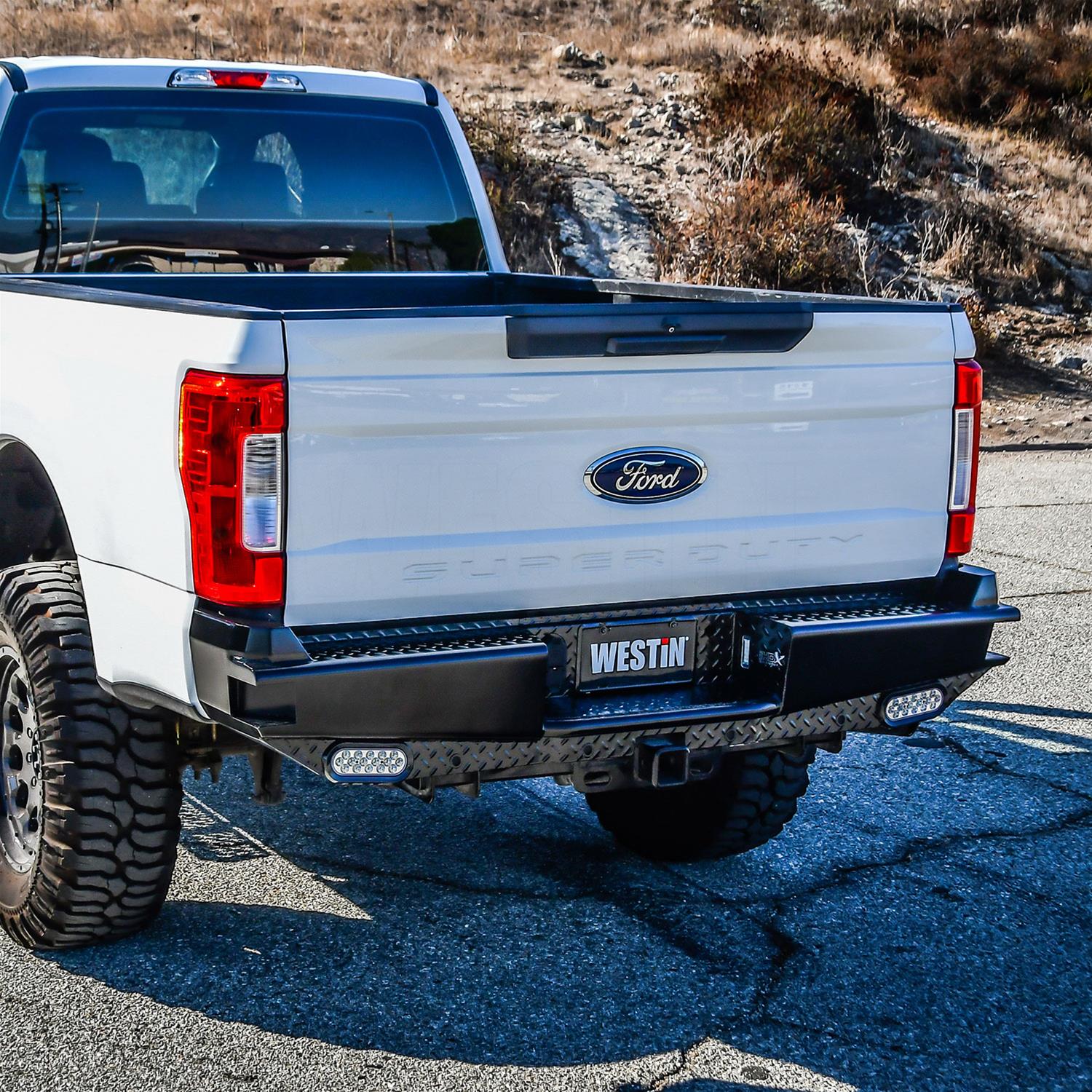 Westin 17-21 Ford F-250/350 HDX Bandit Rear Bumper - Black